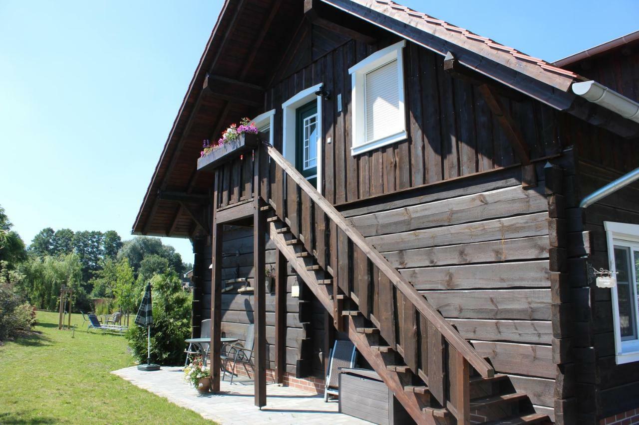 Spreewaldhaus Zum Schoberplatz Apartment Lübben Exterior foto